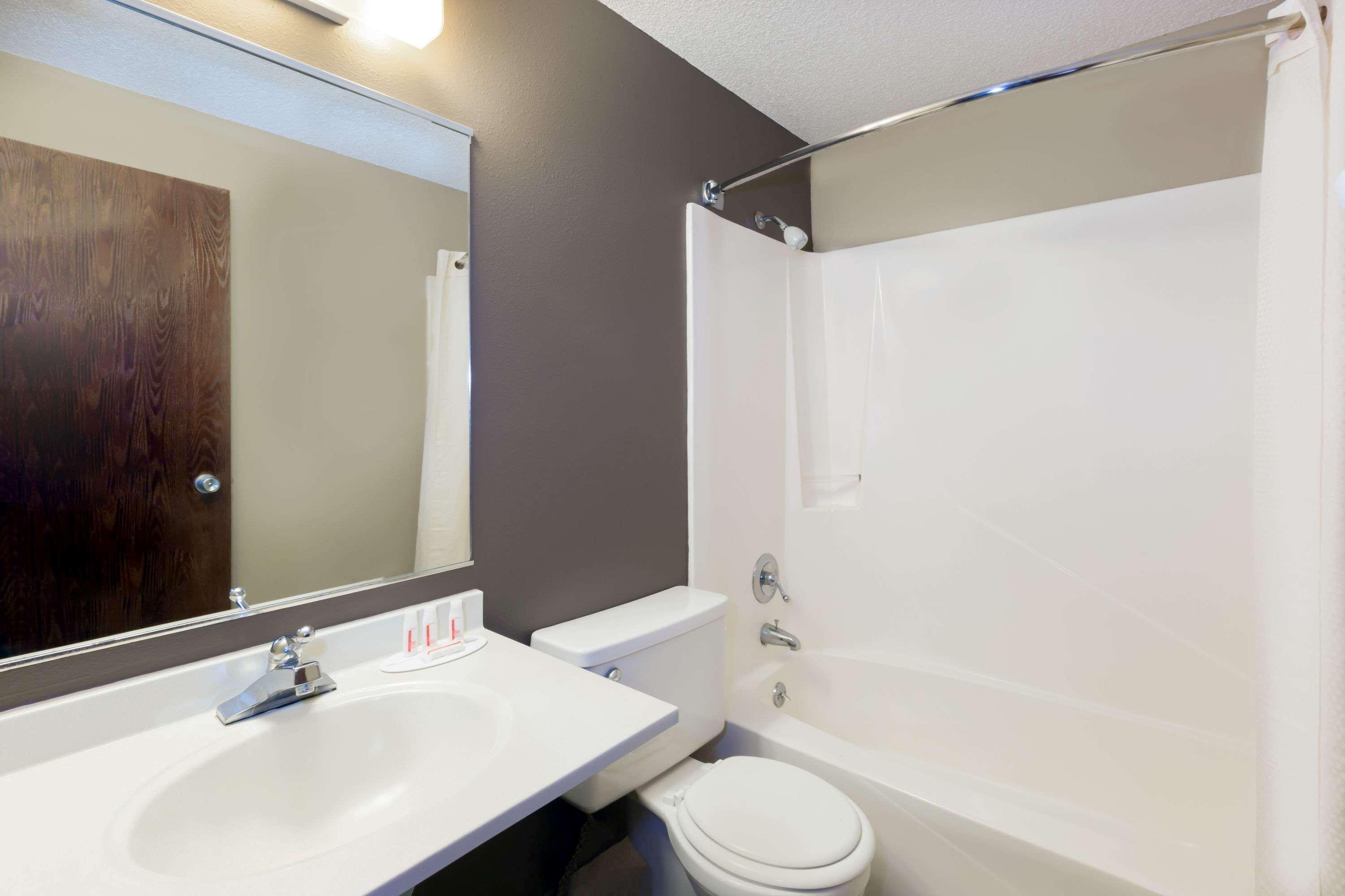 Motel Super 8 By Wyndham Carroll Exteriér fotografie