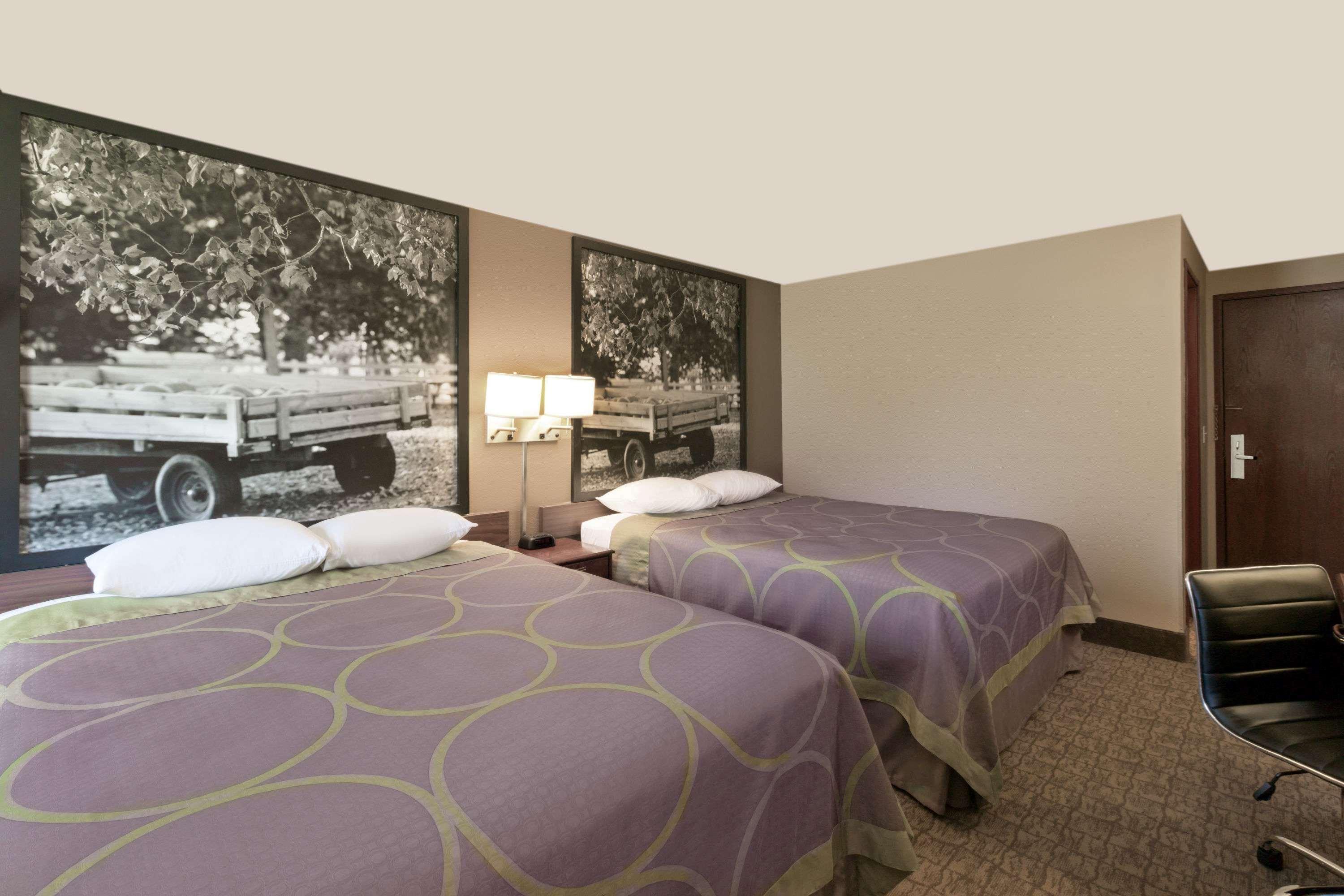 Motel Super 8 By Wyndham Carroll Exteriér fotografie