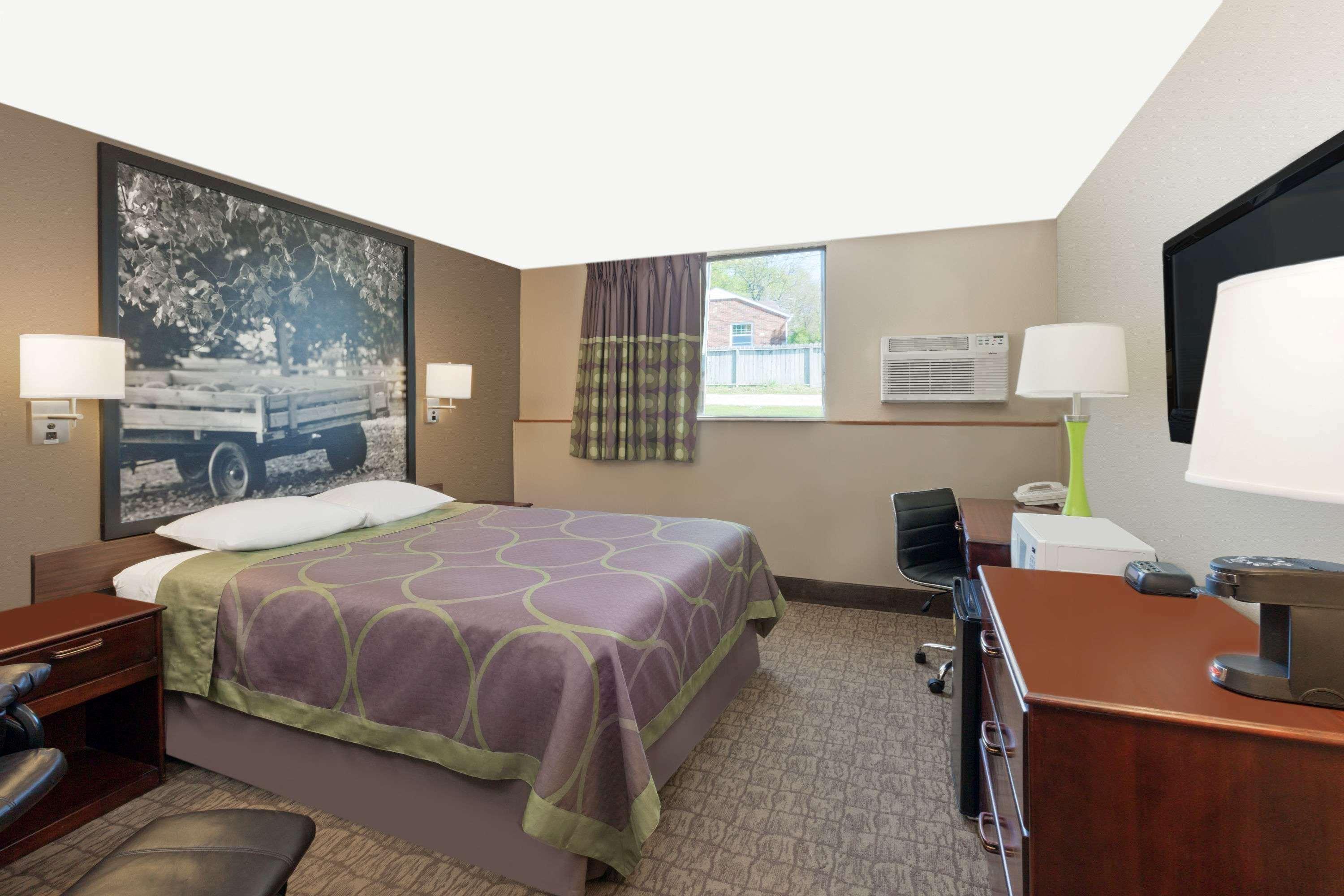 Motel Super 8 By Wyndham Carroll Exteriér fotografie